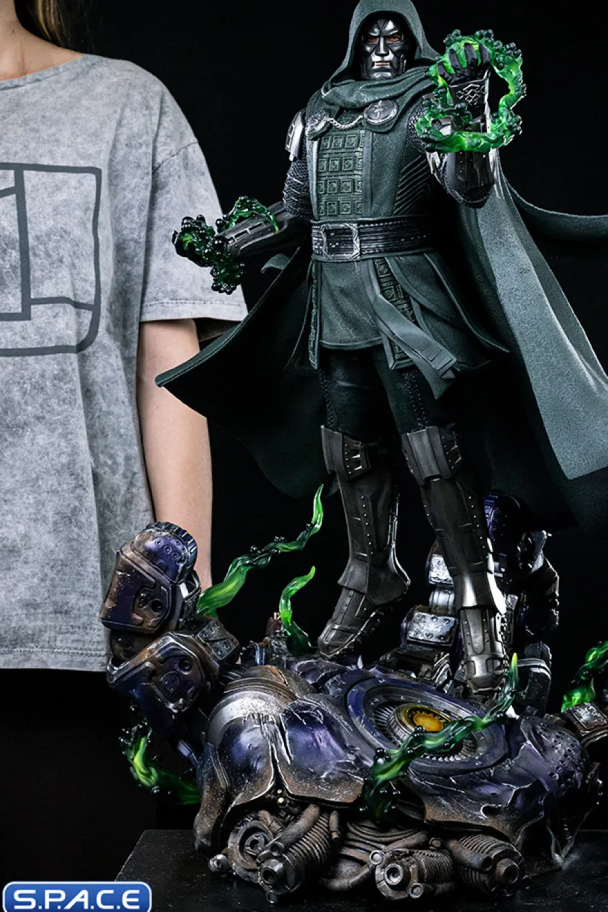 1/4 Scale Doctor Doom Legacy Replica Statue