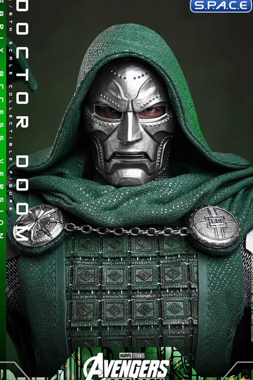 1/6 Scale Doctor Doom Movie Masterpiece MMS906