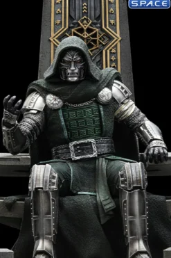 1/10 Scale Doctor Doom on Throne Deluxe Art Scale Statue