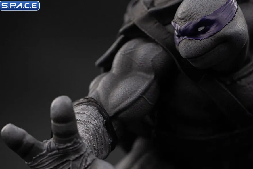 1/10 Scale Donatello BDS Art Scale Statue - black & white Version