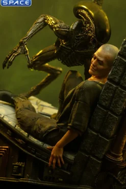 1/10 Scale Ellen Ripley & Dog Alien Art Scale Statue