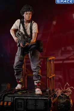 1/4 Scale Ellen Ripley Ultimate Premium Masterline Statue