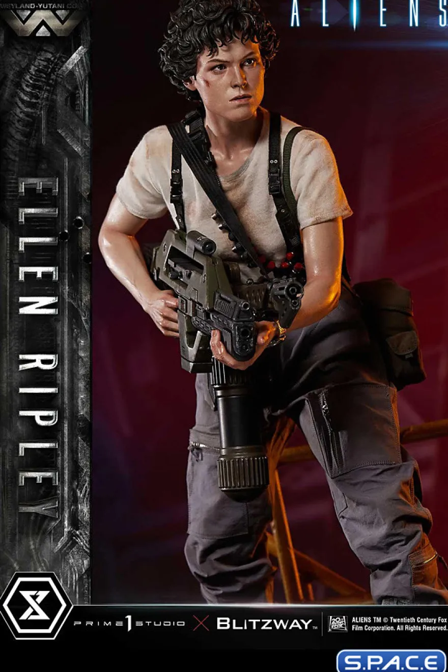 1/4 Scale Ellen Ripley Ultimate Premium Masterline Statue
