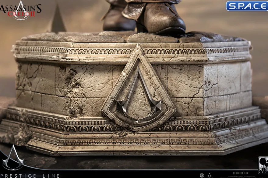 1/2 Scale Ezio Auditore Prestige Line Statue
