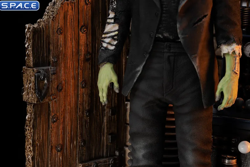 1/10 Scale Frankenstein's Monster Deluxe Art Scale Statue