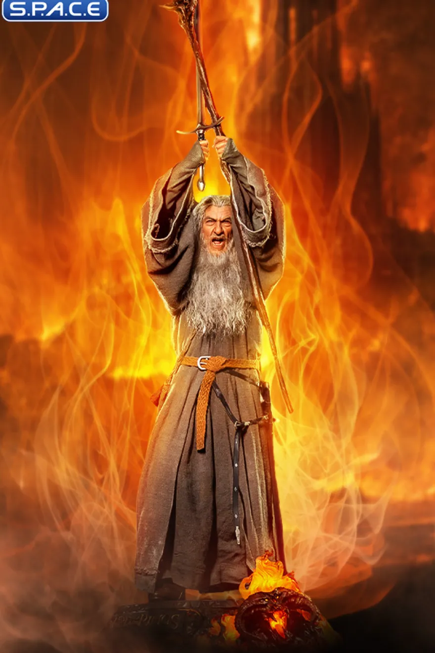 1/2 Scale Gandalf the Grey Ultimate Master Forge Statue