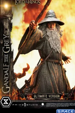 1/4 Scale Gandalf the Grey Ultimate Premium Masterline Statue