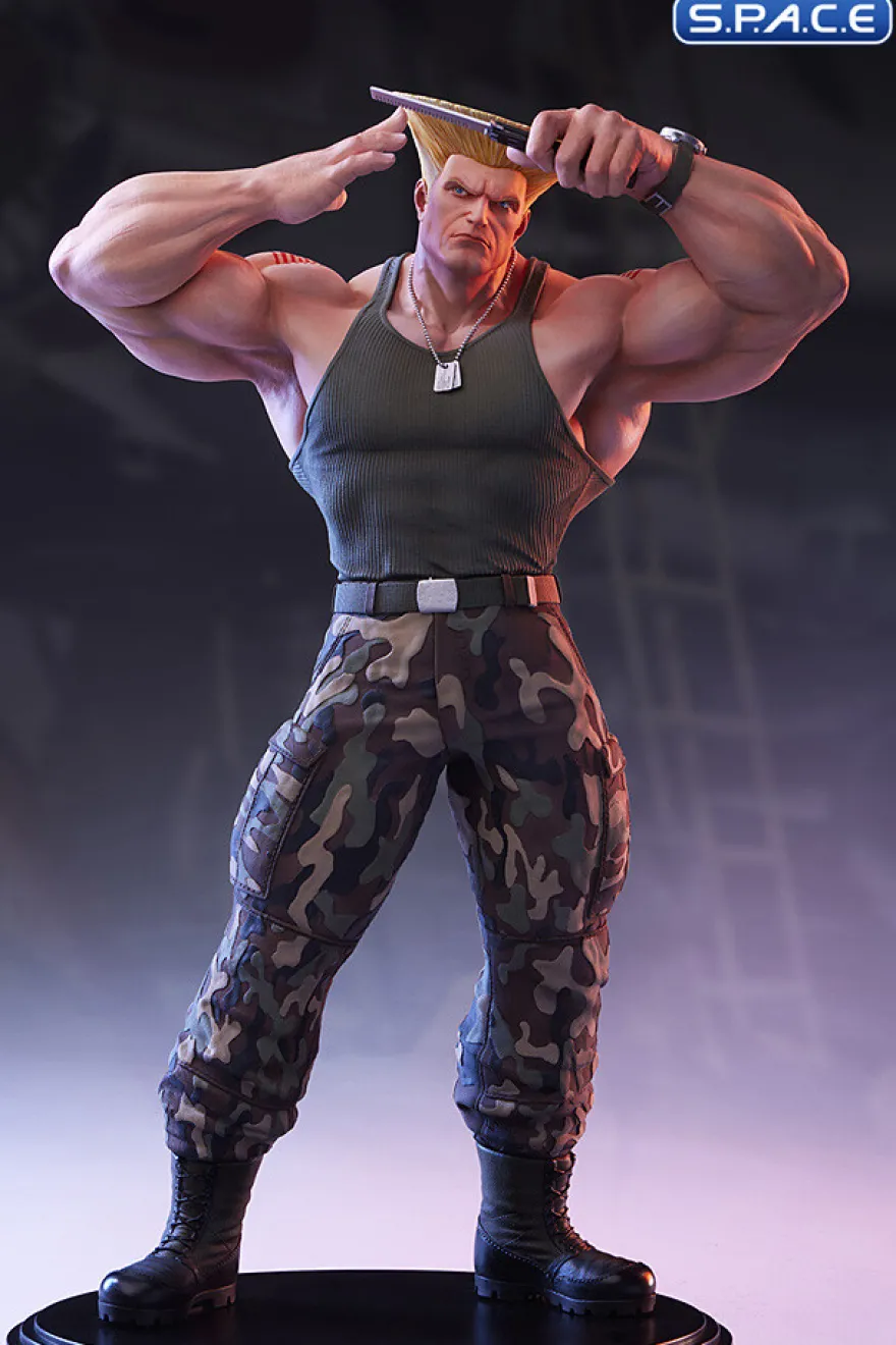 1/4 Scale Guile Statue - Deluxe Version