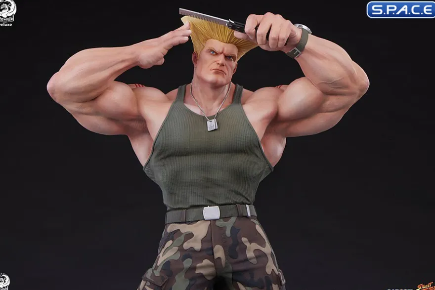 1/4 Scale Guile Statue - Deluxe Version