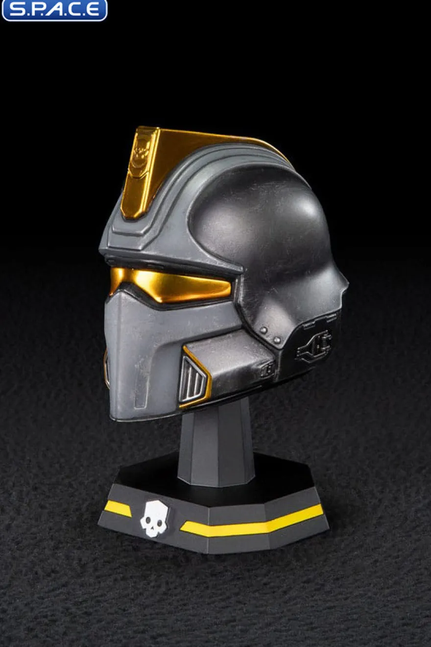 1/4 Scale Hero of the Federation Helmet Replica