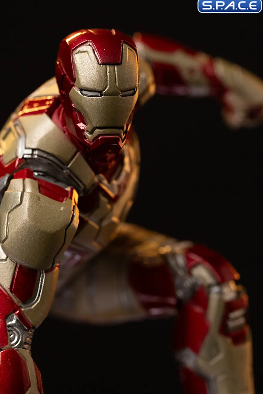1/10 Scale Iron Man Mark 42 Art Scale Statue