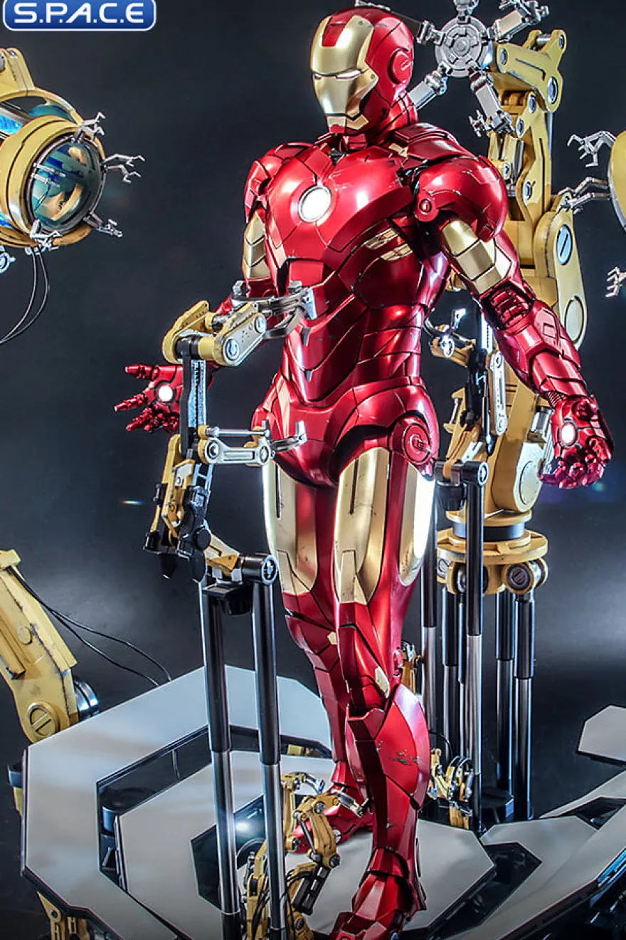 1/4 Scale Iron Man Mark IV with Suit Up Gantry QS021