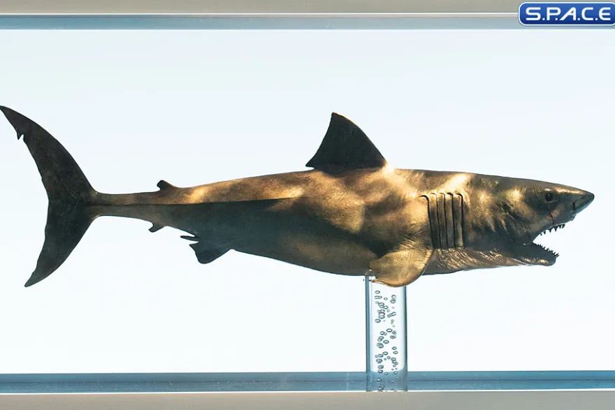 1/18 Scale Jaws Bronze Maquette