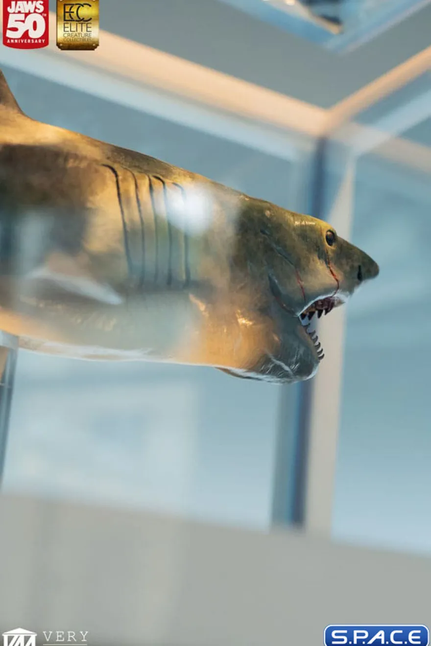 1/18 Scale Jaws Bronze Maquette