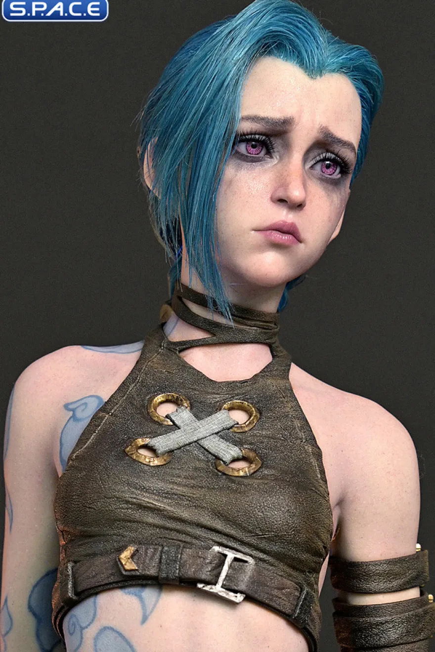 1/3 Scale Jinx Statue