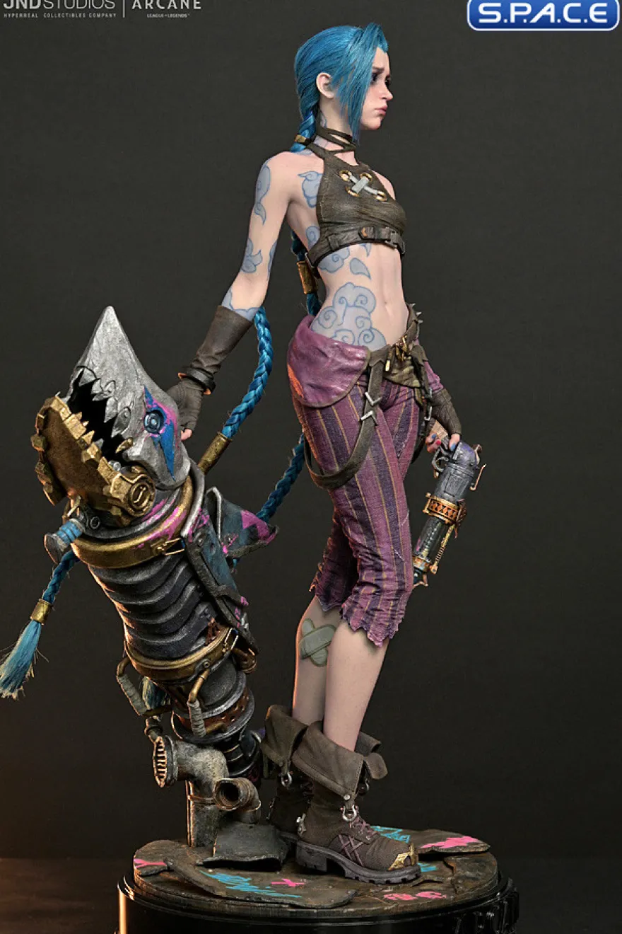 1/3 Scale Jinx Statue