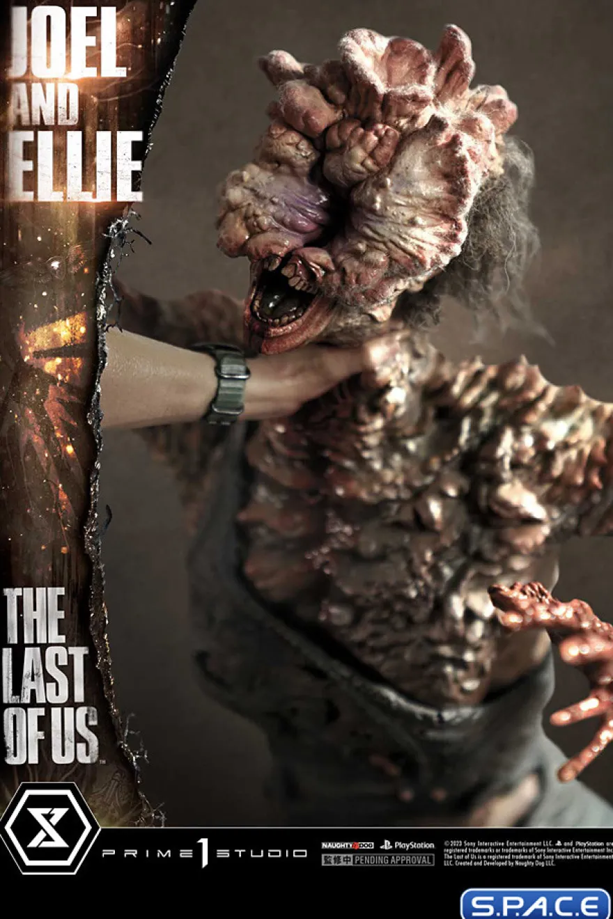 1/4 Scale Joel & Ellie Ultimate Premium Masterline Statue