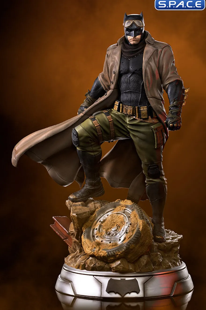 1/4 Scale Knightmare Batman Legacy Replica Statue