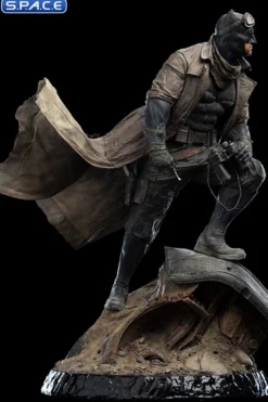 1/4 Scale Knightmare Batman Statue