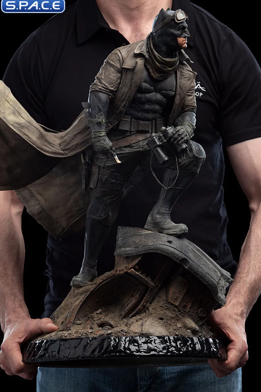 1/4 Scale Knightmare Batman Statue