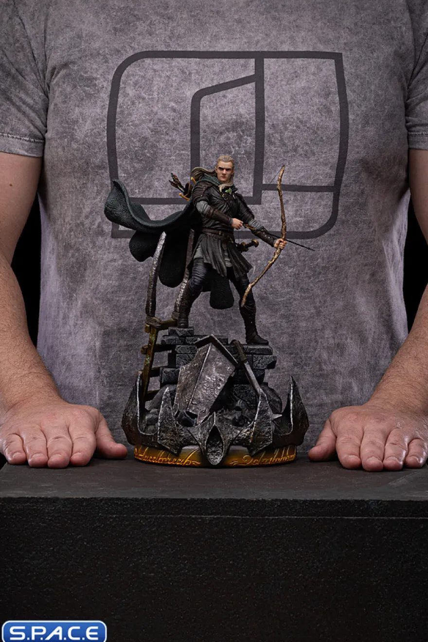 1/10 Scale Legolas Unleashed Art Scale Statue