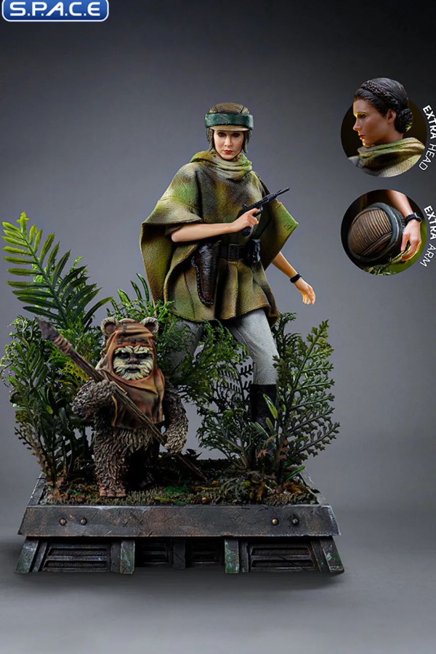 1/10 Scale Leia & Wicket Art Scale Statue