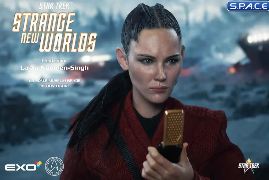 1/6 Scale Lieutenant La'An Noonien-Singh