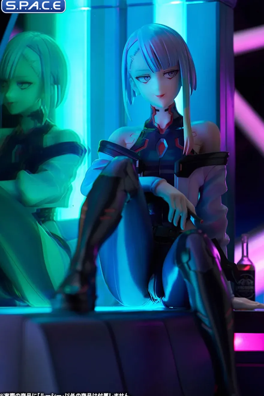 1/7 Scale Lucy PVC Statue