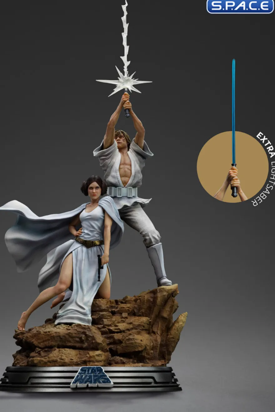 1/10 Scale Luke & Leia Movie Poster Deluxe Art Scale Statue