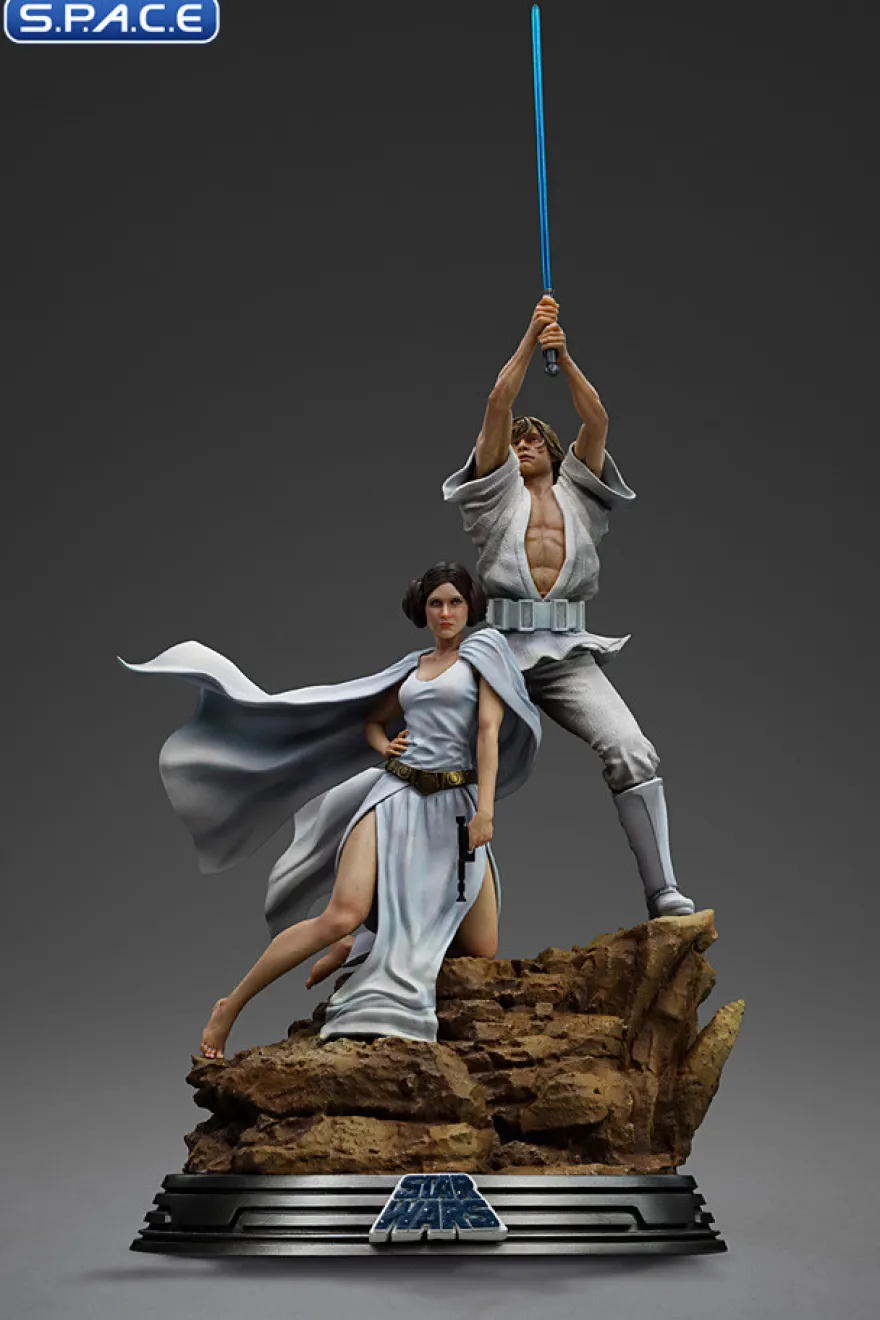 1/10 Scale Luke & Leia Movie Poster Deluxe Art Scale Statue