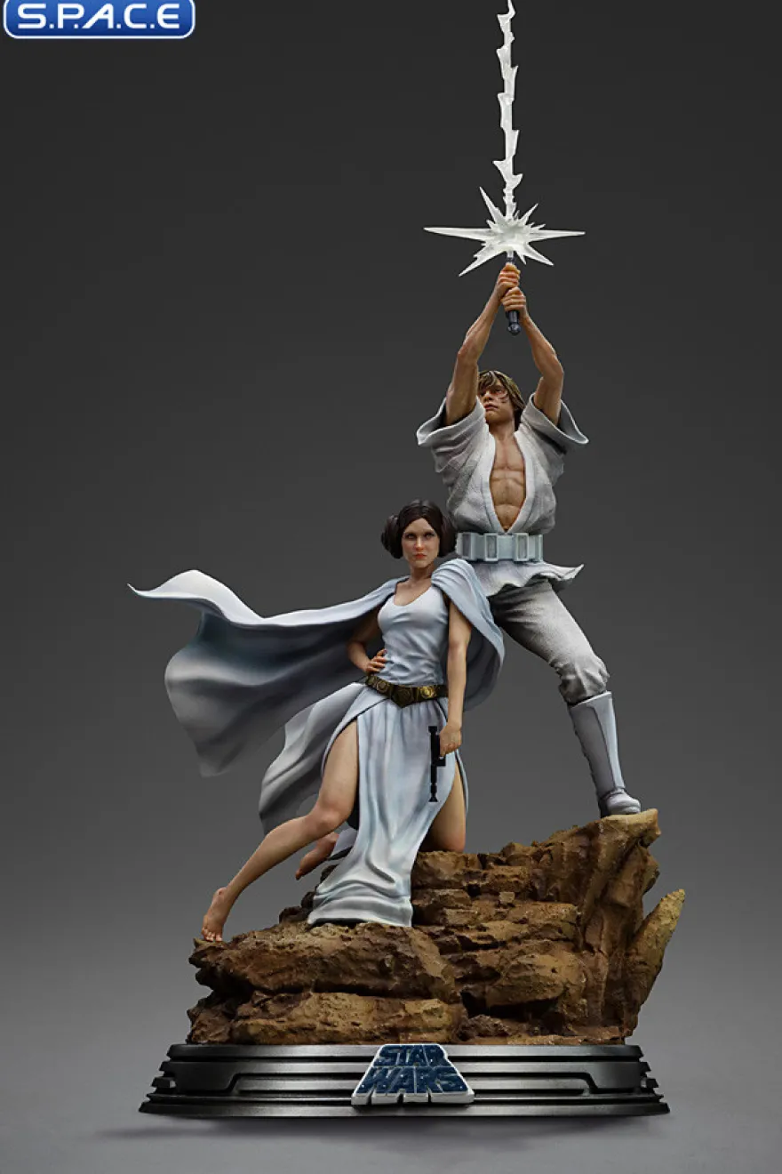 1/10 Scale Luke & Leia Movie Poster Deluxe Art Scale Statue