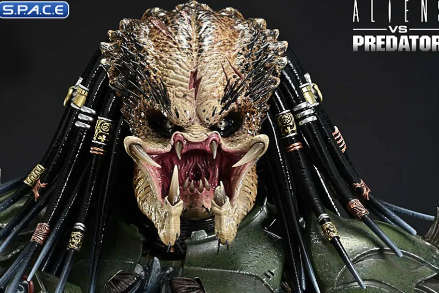 1/4 Scale Machiko & Broken Tusk Predator Ultimate Premium Masterline Statue