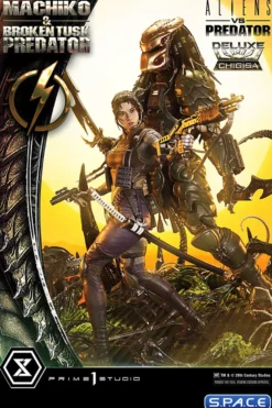 1/4 Scale Machiko & Broken Tusk Predator Ultimate Premium Masterline Statue