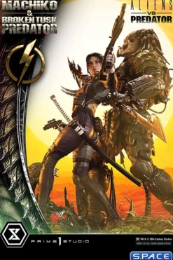 1/4 Scale Machiko & Broken Tusk Predator Ultimate Premium Masterline Statue