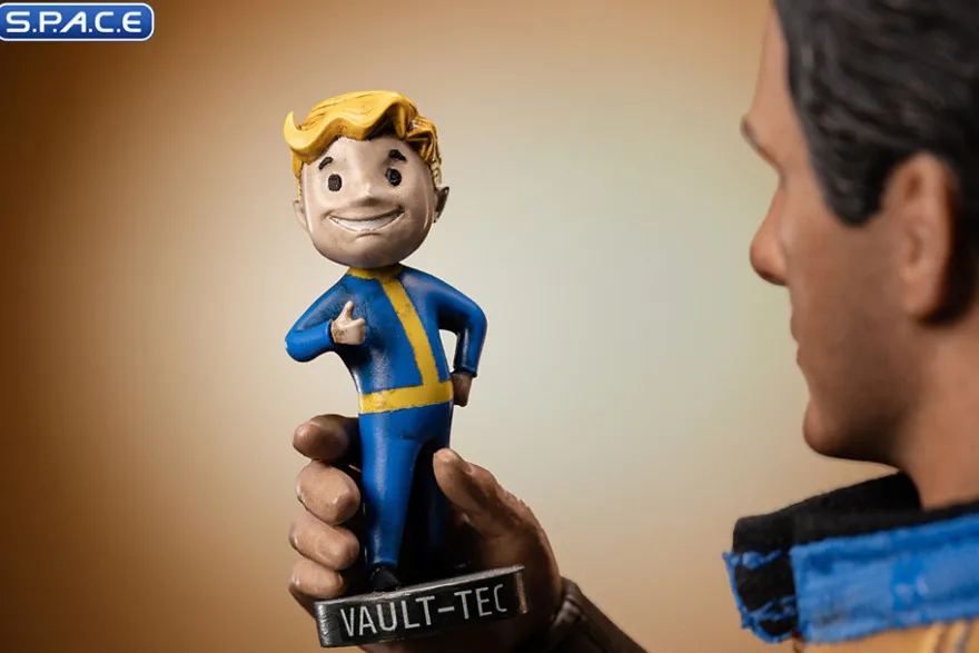 1/6 Scale Male Sole Survivor