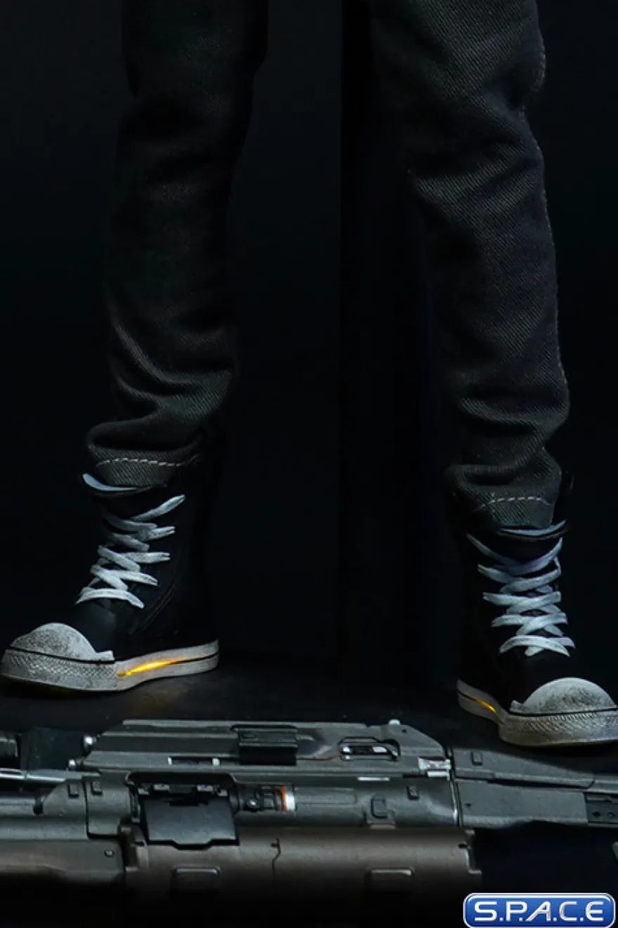 1/6 Scale male V