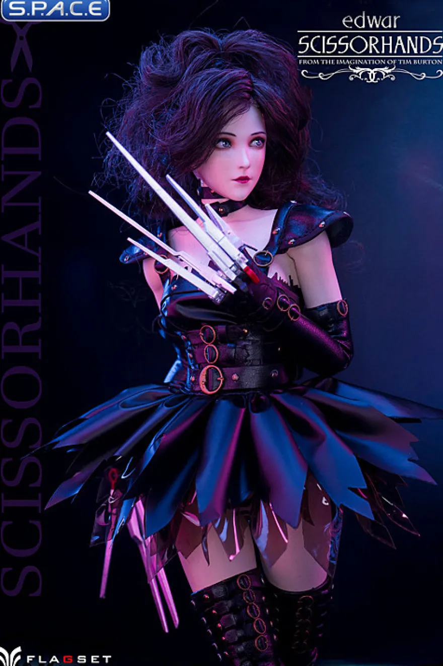 1/6 Scale Miss Scissorhands