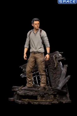 1/10 Scale Nathan Drake Deluxe Art Scale Statue