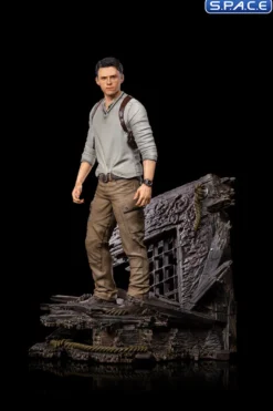 1/10 Scale Nathan Drake Deluxe Art Scale Statue
