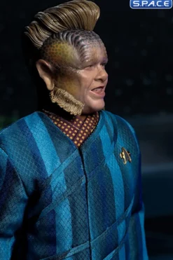 1/6 Scale Neelix