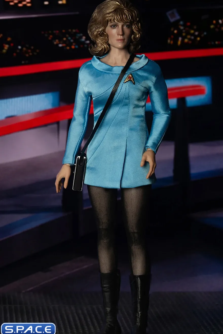 1/6 Scale Nurse Christine Chapel