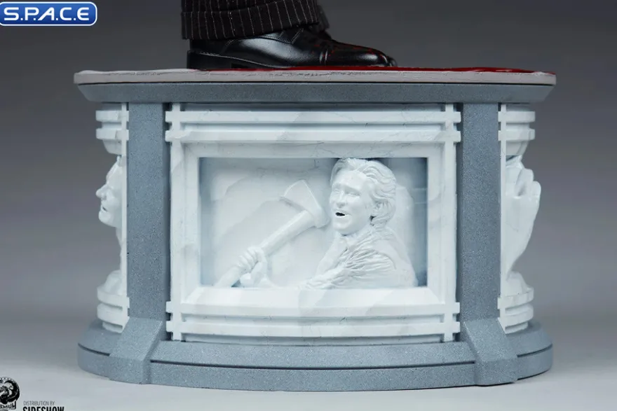 1/4 Scale Patrick Bateman Statue - Bloody Version