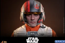 1/6 Scale Poe Dameron Movie Masterpiece MMS806