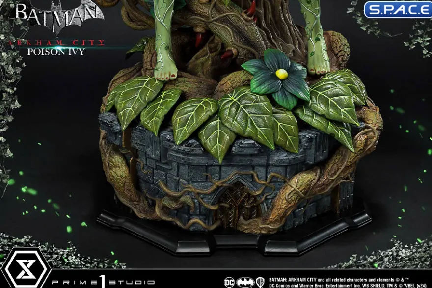 1/3 Scale Poison Ivy Museum Masterline Statue