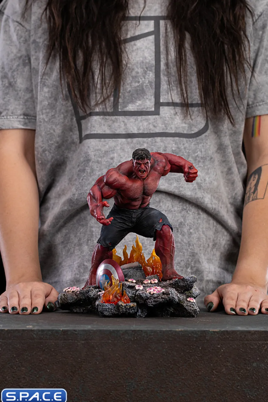 1/10 Scale Red Hulk Art Scale Statue