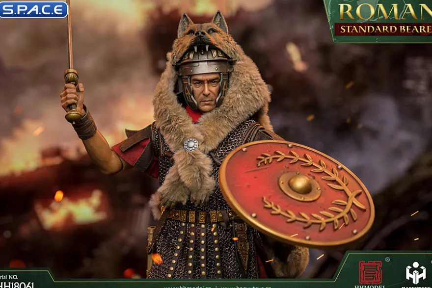 1/6 Scale Roman Standard Bearer