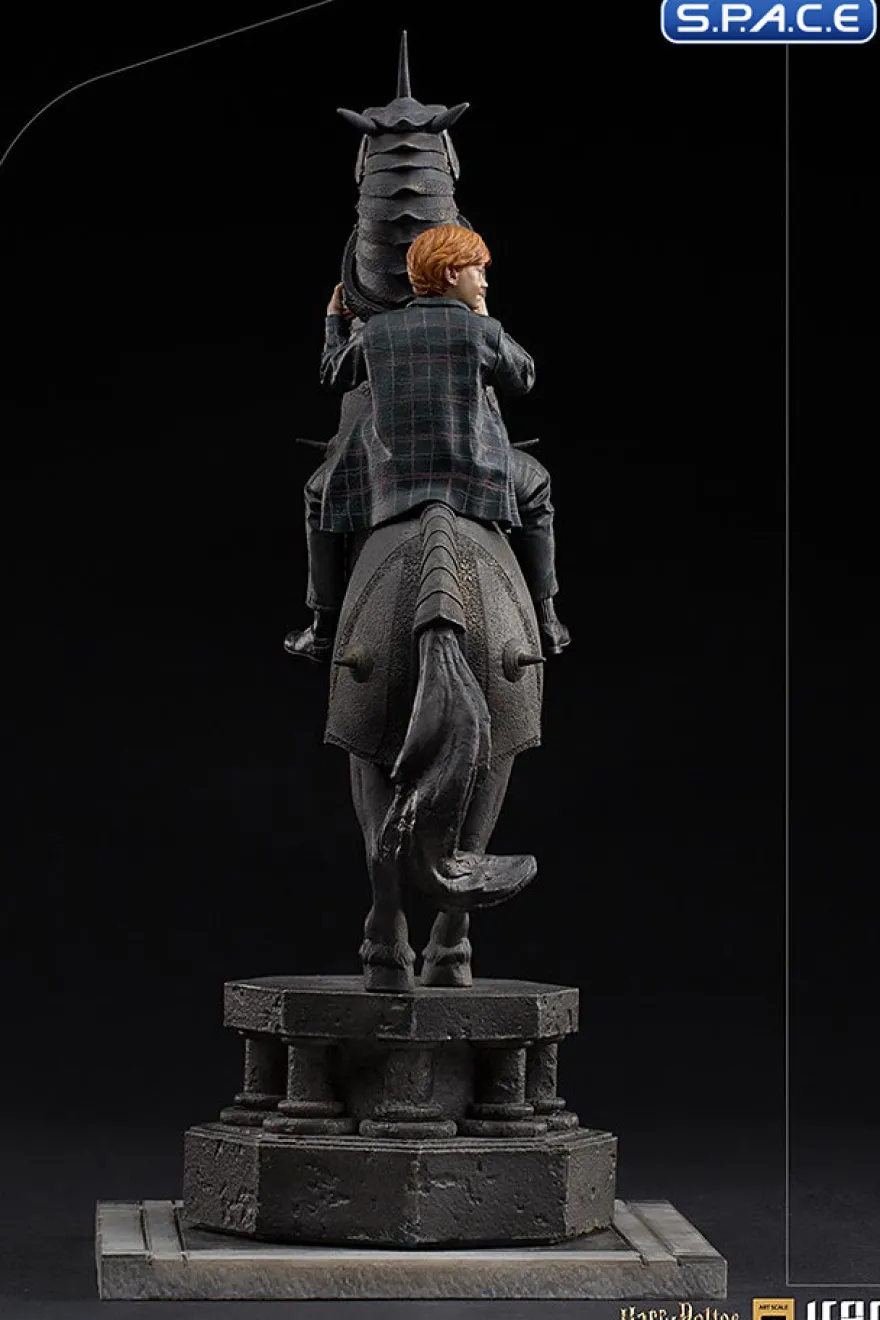 1/10 Scale Ron Weasley at the Wizard Chess Deluxe Art Scale Statue