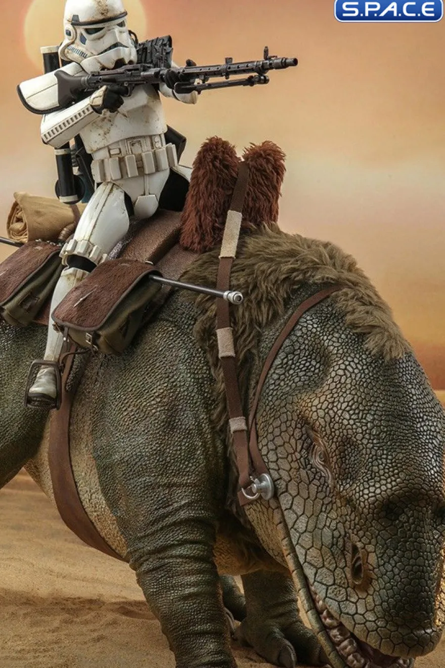 1/6 Scale Sandtrooper Sergeant & Dewback