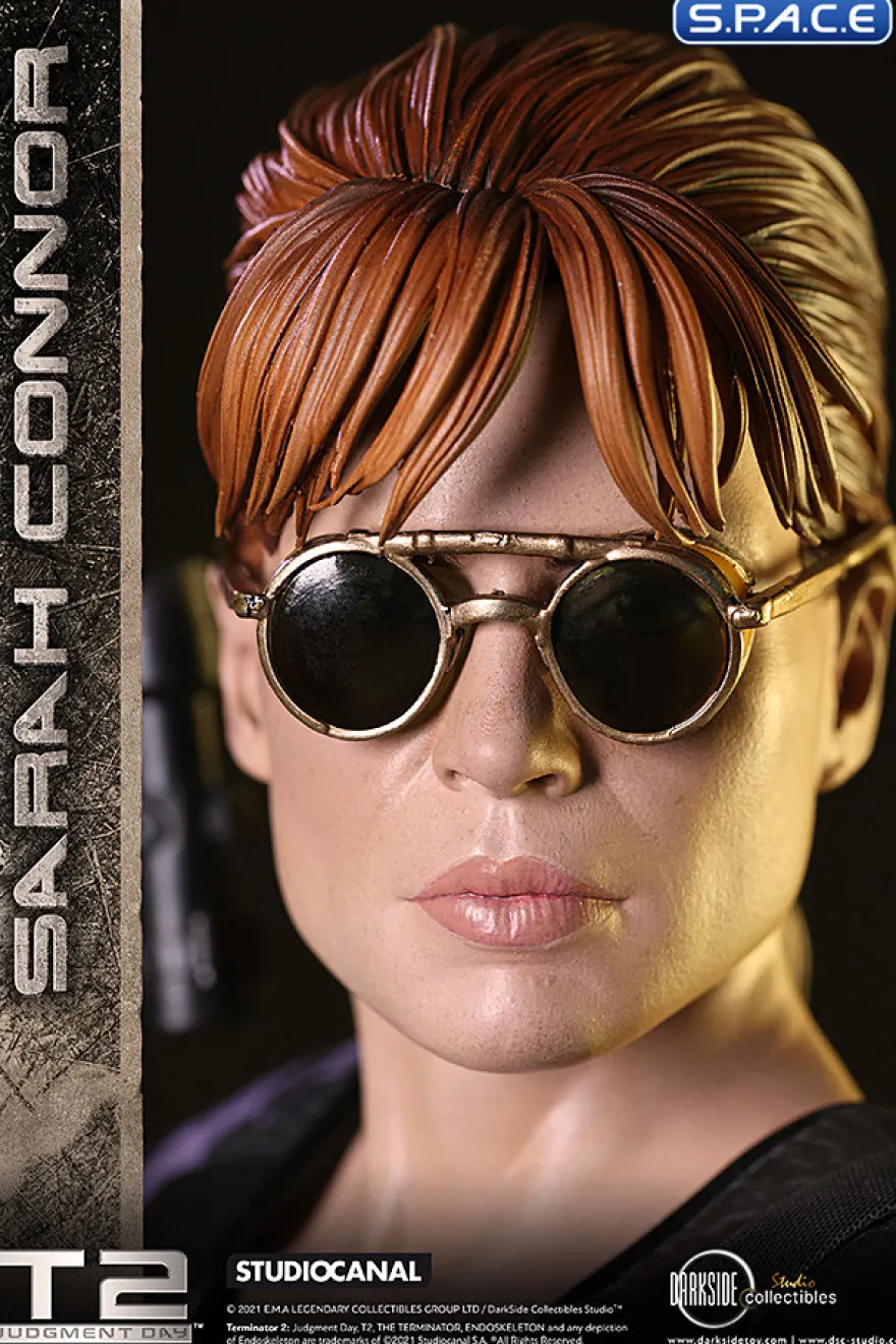 1/3 Scale Sarah Connor Statue