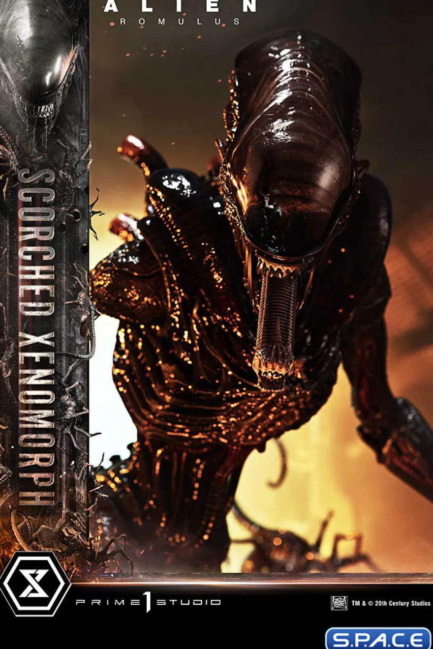 1/3 Scale Scorched Xenomorph Museum Masterline XL Statue (Alien: Romulus)